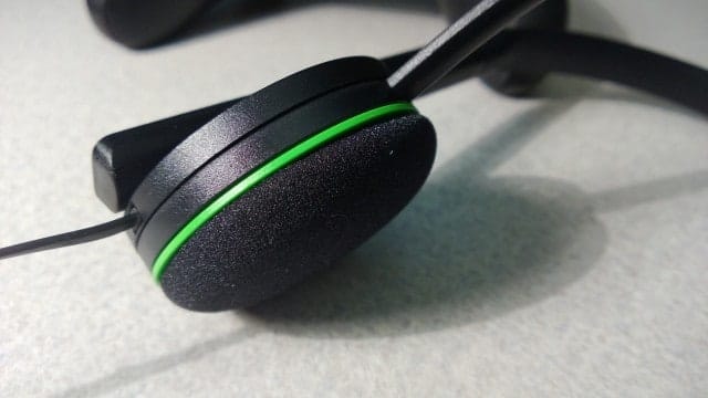 Xbox One party chat headset