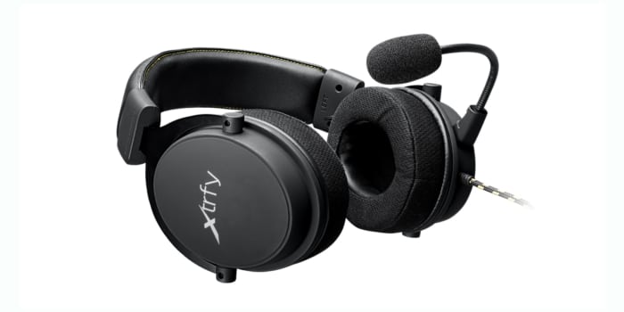 Xtrfy H2 Pro Gaming Headset Angled View