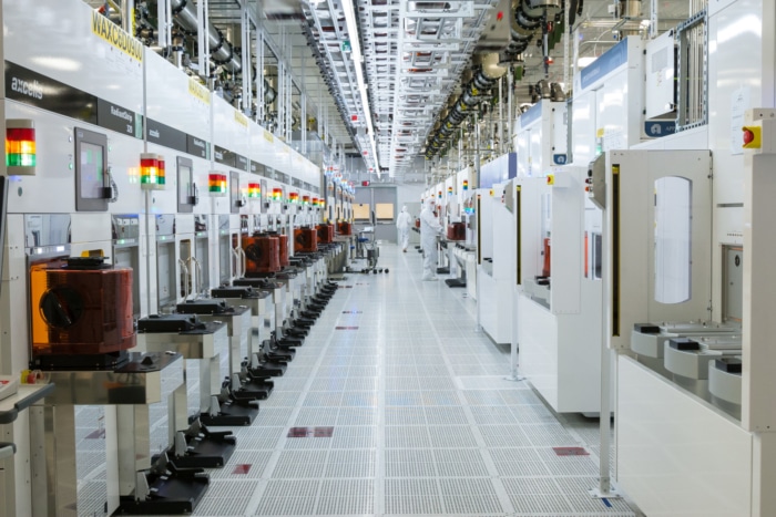 Silicon Chip Fabrication Plant