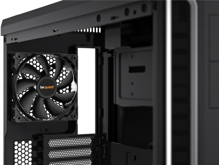 Be Quiet! Pure Base 600 Silver Trim Fan View