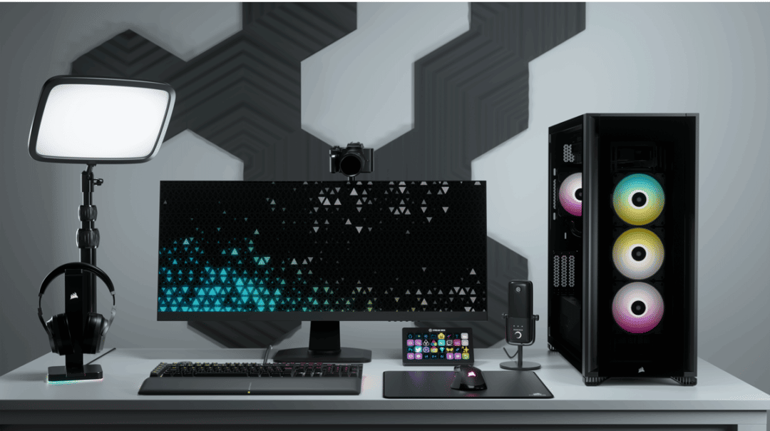 Corsair iCUE 7000X RGB Black Cover View