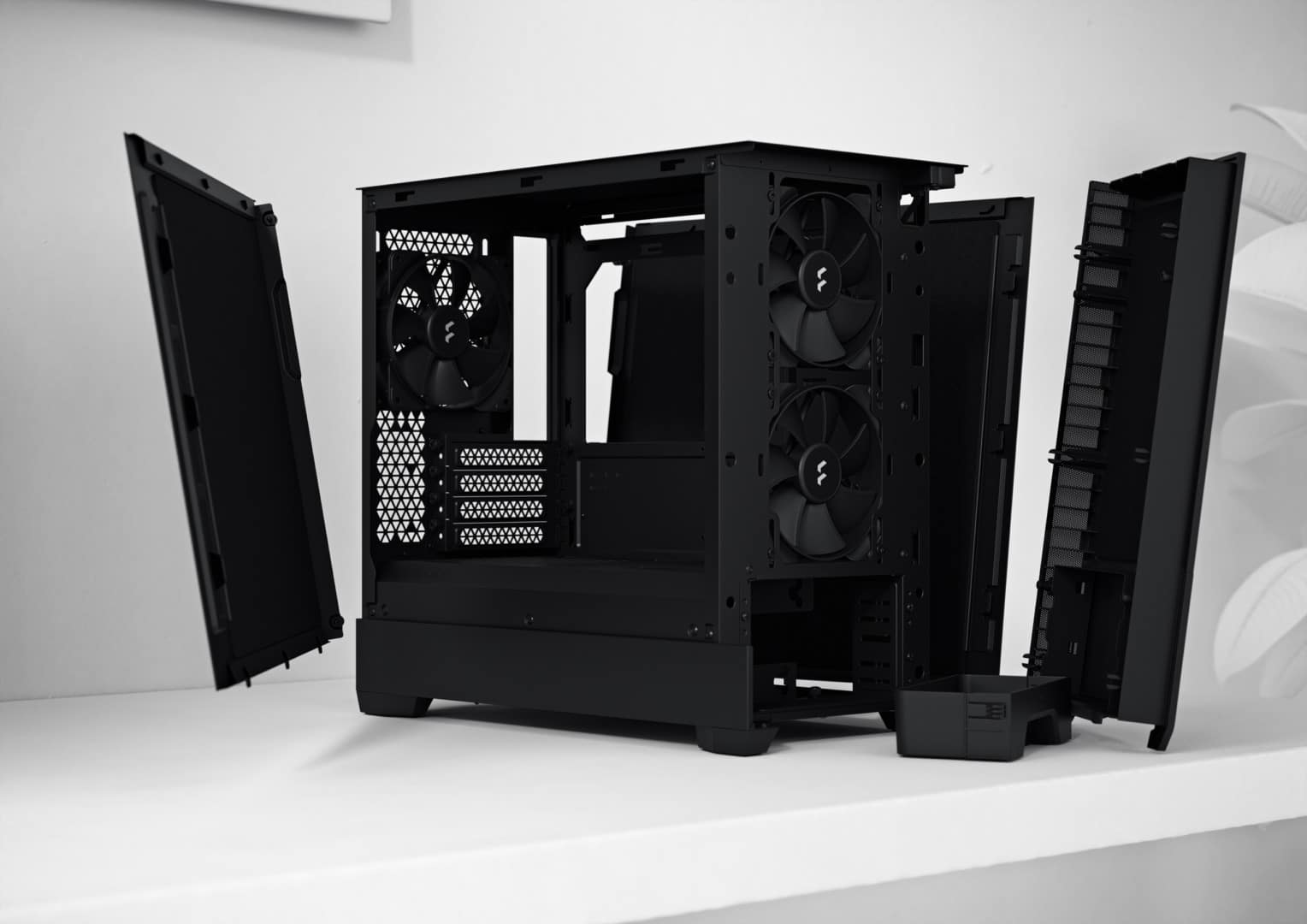 Fractal Design Pop Mini Silent Black Solid Cover View