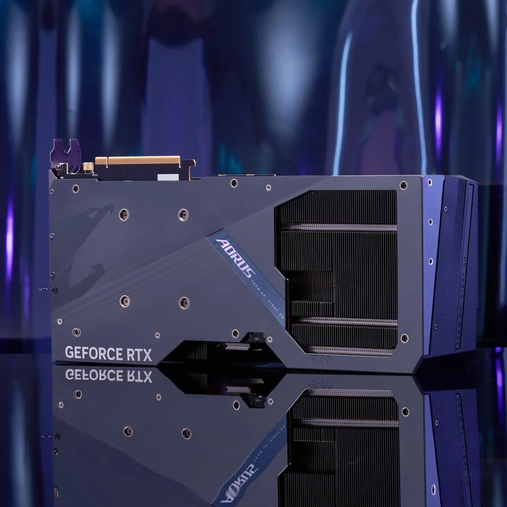 Gigabyte AORUS NVIDIA GeForce RTX 4090 MASTER 24GB Cover View