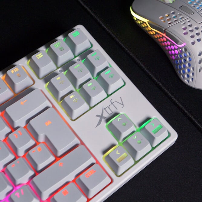 Xtrfy K4 TKL RGB White