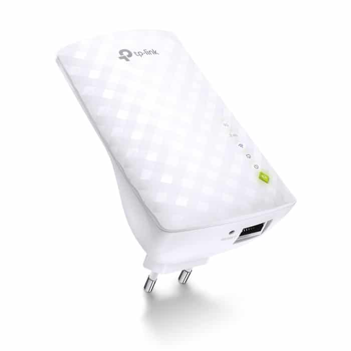TP-LINK RE200 Angled Front View