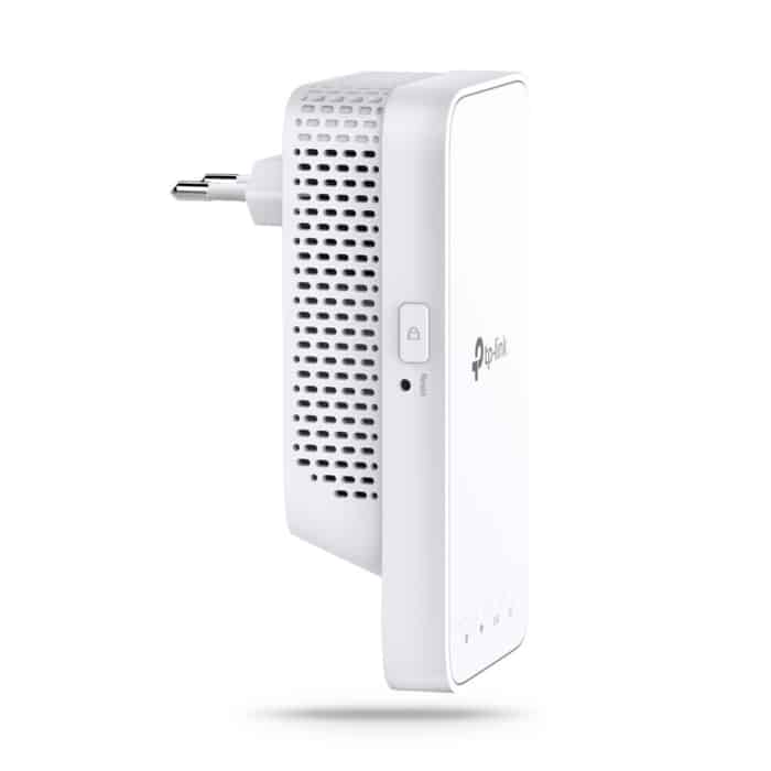 TP-LINK RE230 Angled Side View