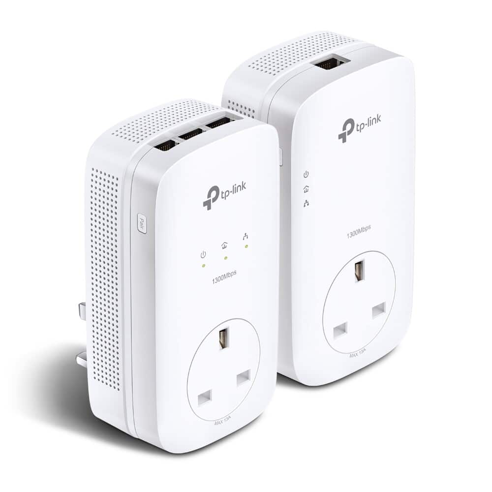 TP-LINK TL-PA8033P KIT Angled Front View