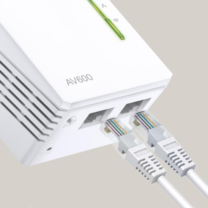 TP-LINK TL-WPA4220 TKIT Cover View