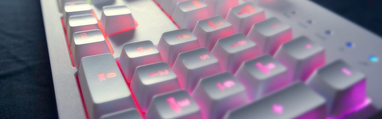 Xtrfy K2 RGB White