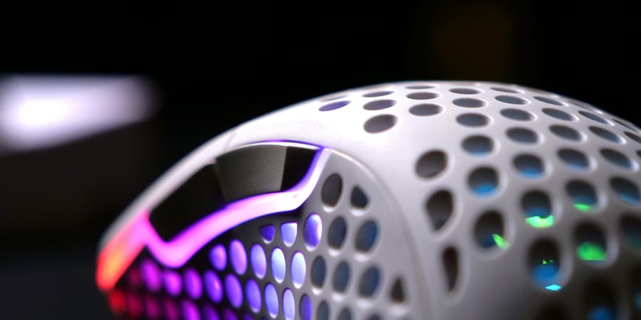 Xtrfy M4 RGB White