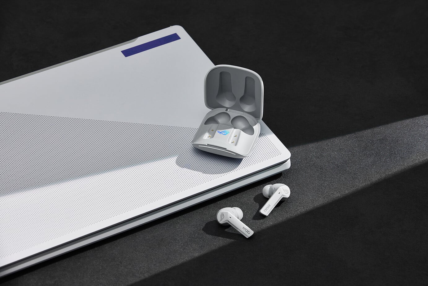 ASUS ROG Cetra True Wireless Gaming Earphones - Moonlight White