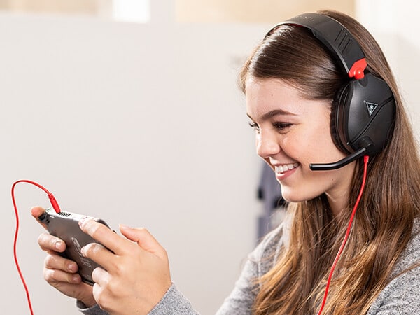Turtle Beach Recon 70 Black & Red Lifestyle Image