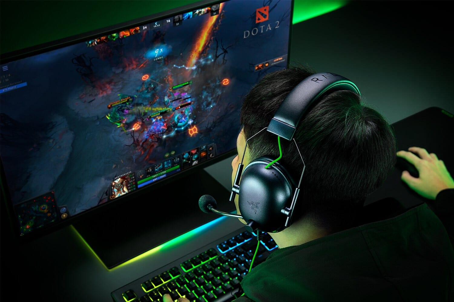 Razer Blackshark V2 X Lifestyle Image