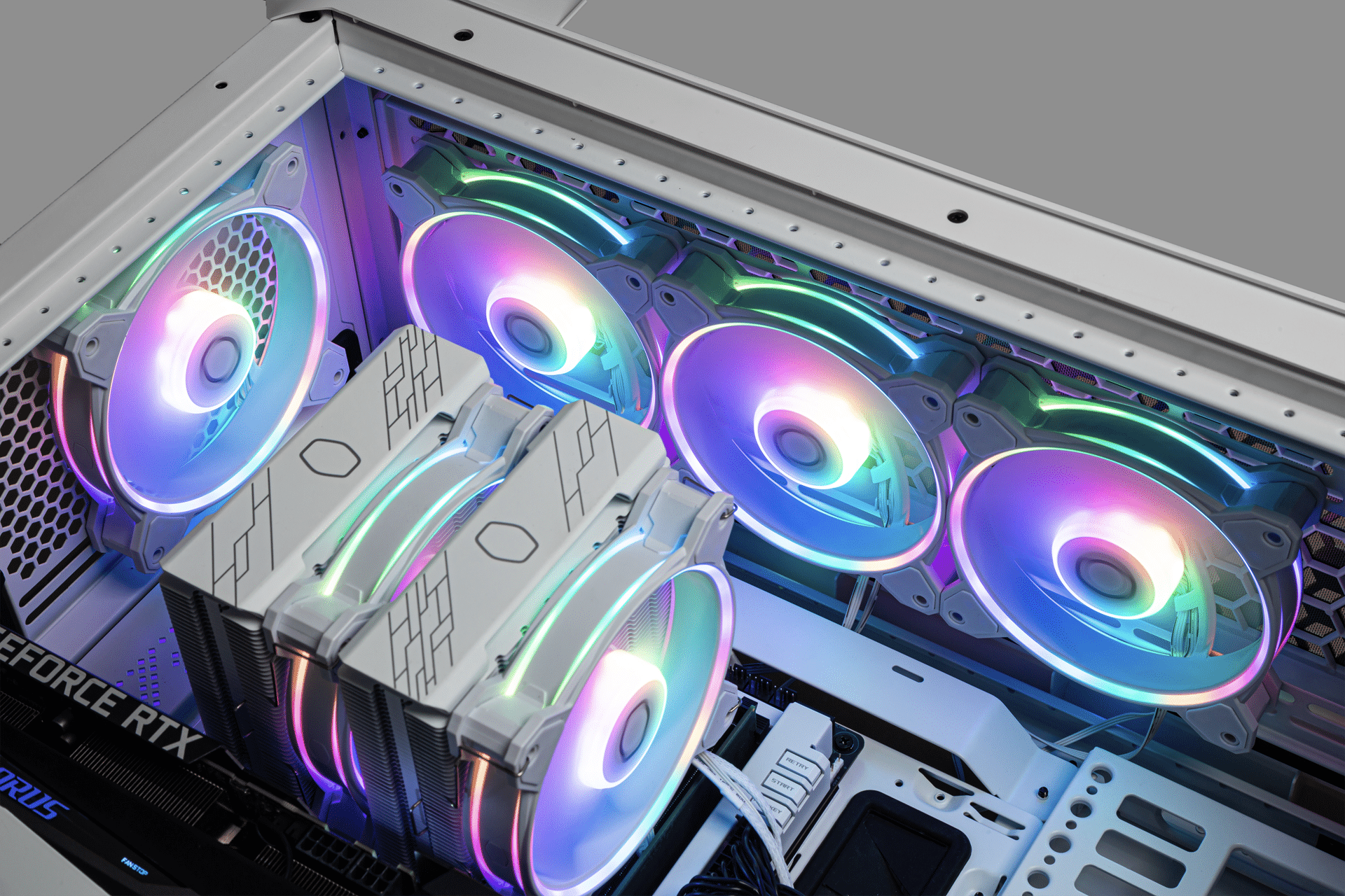 Cooler Master MasterFan MF140 HALO² White Lifestyle Image
