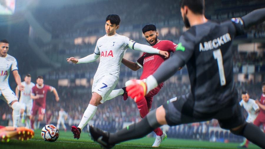 DualSense Wireless Controller + EA SPORTS FC 24 Bundle