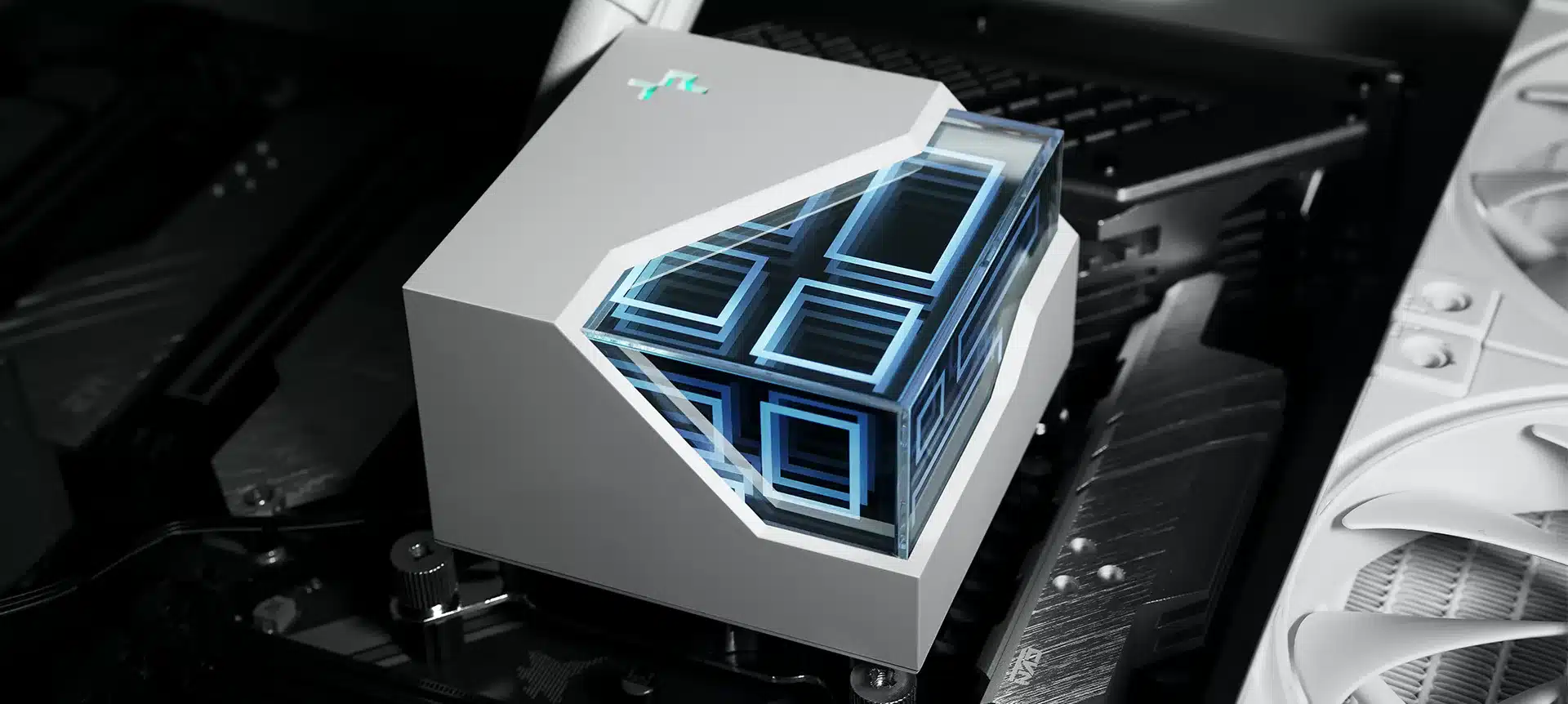 DeepCool LT520 240mm All-In-One Liquid CPU Cooler - White