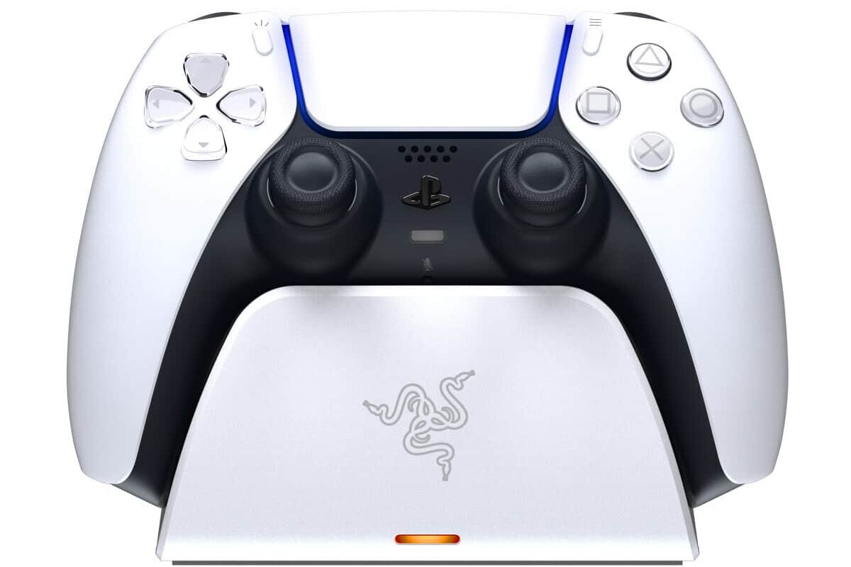 Razer Quick Charging Stand for PS5 DualSense Wireless Controller - White