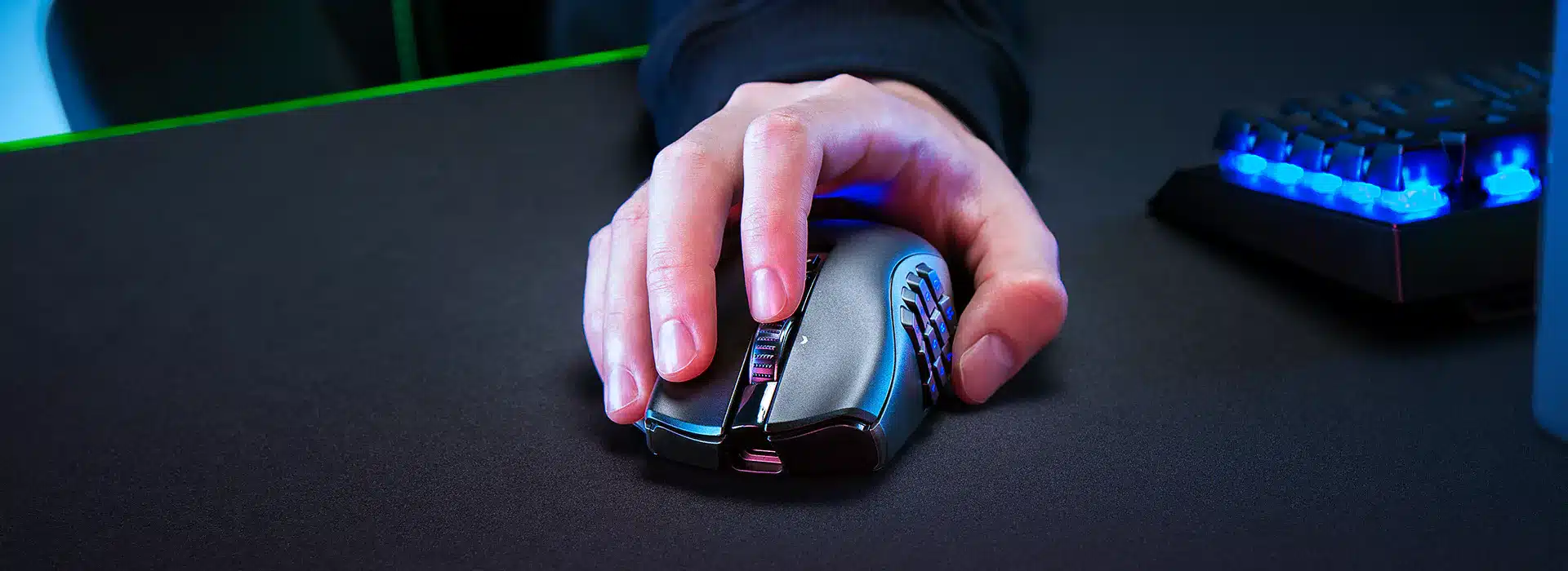 Razer Naga V2 Pro MMO Wireless Gaming Mouse