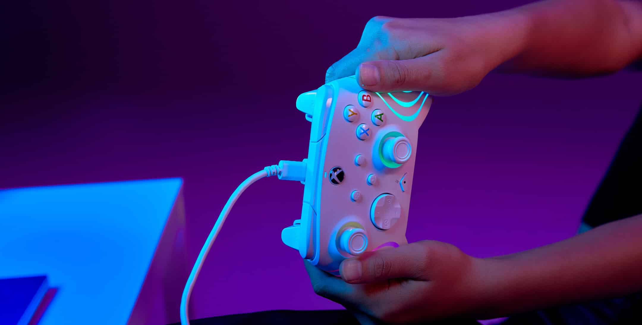 PDP AfterGlow Wave Wired Controller - White (Xbox X|S, Xbox One, PC)