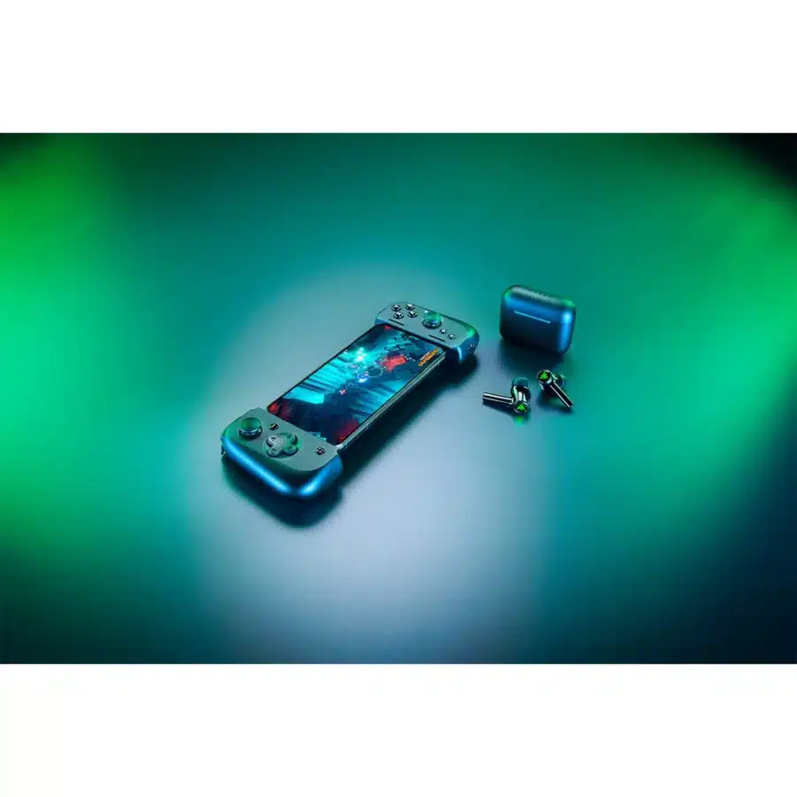 Razer - Kishi V2 Mobile Gaming Controller For Android Angled View & Earbuds 