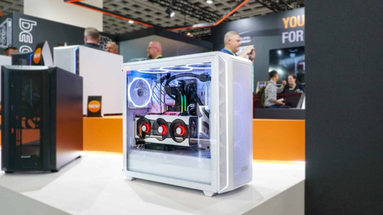Introducing the be quiet! Shadow Base 800: The Ultimate Midi-Tower for Gamers