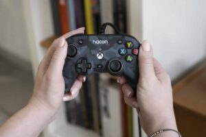 Nacon PRO Compact Controller Camo Blue