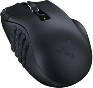 RAZER - Naga V2 HyperSpeed Mouse - Black Top Angled View